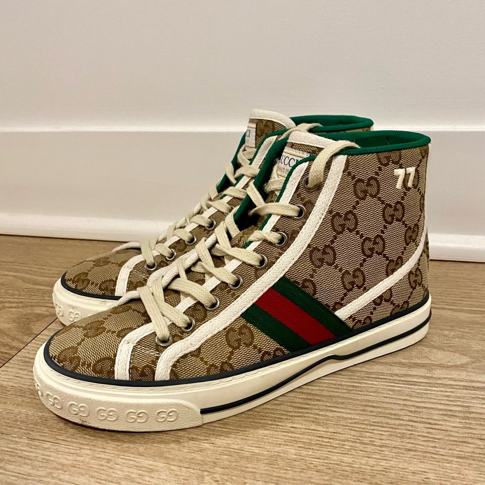 GUCCI Women’s High-Top Sneakers - size 6